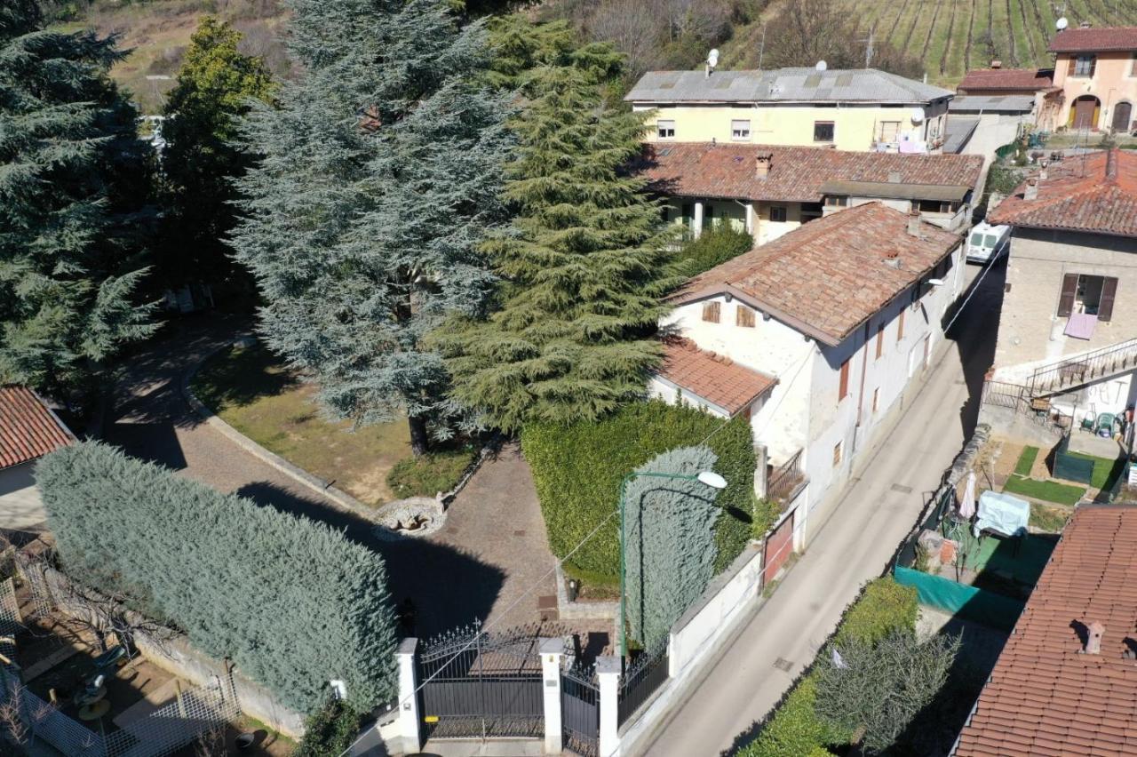 Lo Schiaccianoci Bed&Breakfast De Charme Scanzorosciate Exteriér fotografie