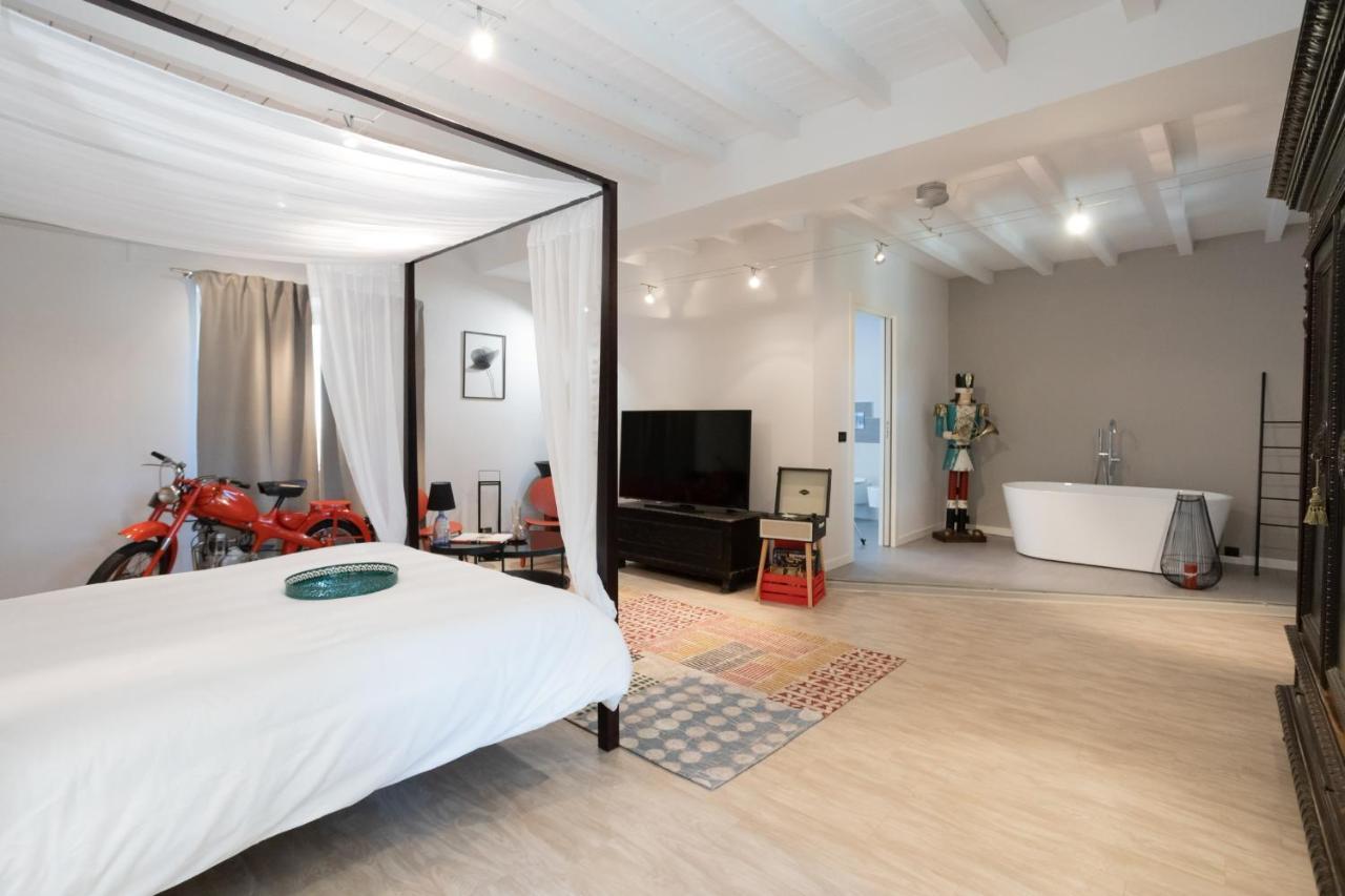 Lo Schiaccianoci Bed&Breakfast De Charme Scanzorosciate Exteriér fotografie